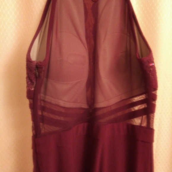 Dress - Picture 6 of 7